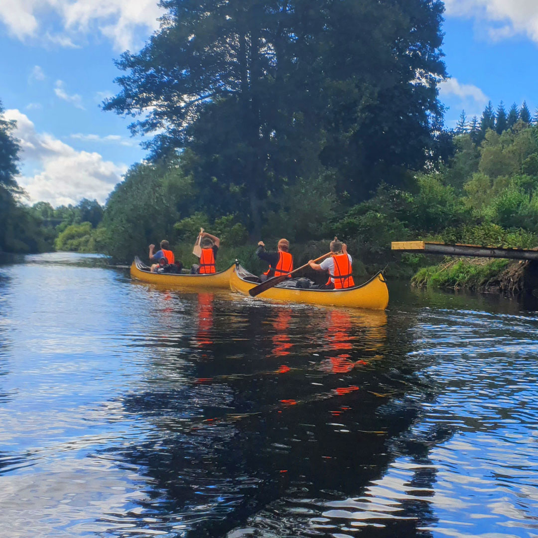 kyrkhults_scoutkar paddlar kanot